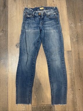 MOTHER Blue Skinny Jeans The Looker with Raw Hem AZ1408